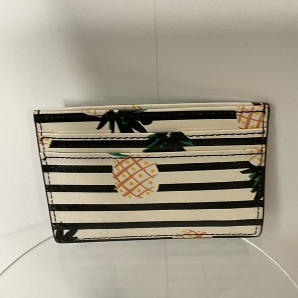 Kate Spade New York Cameron Street Pineapples Leather Card Case, Squeeze Opening - Picture 4 of 11